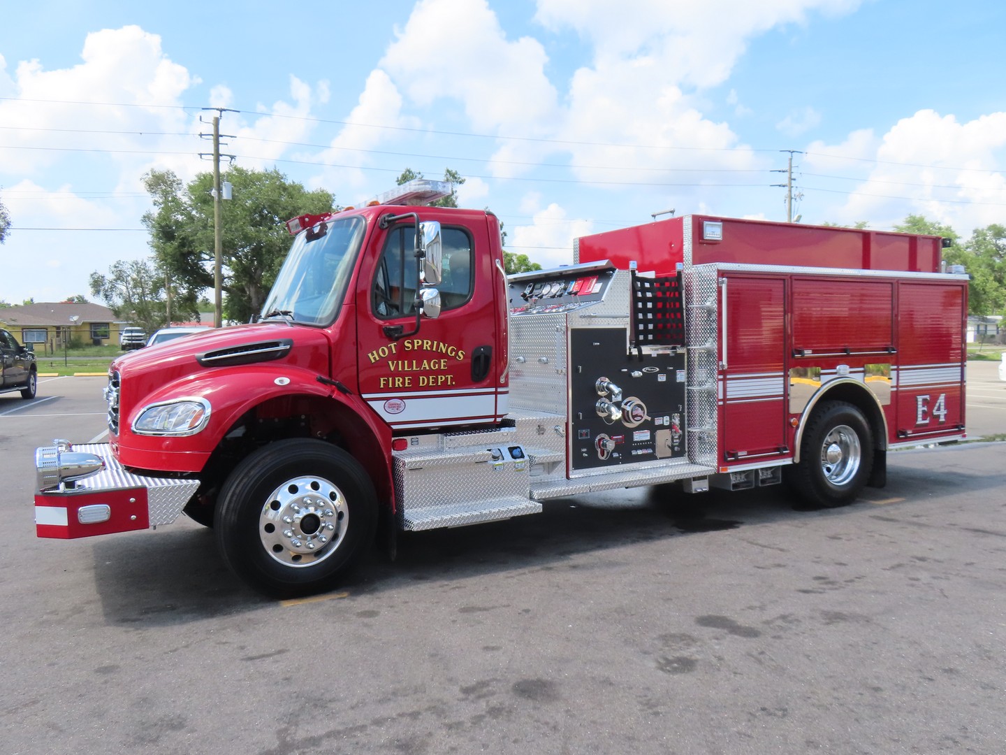 Hot Springs Village AR Freightliner Pumper – 41802-01