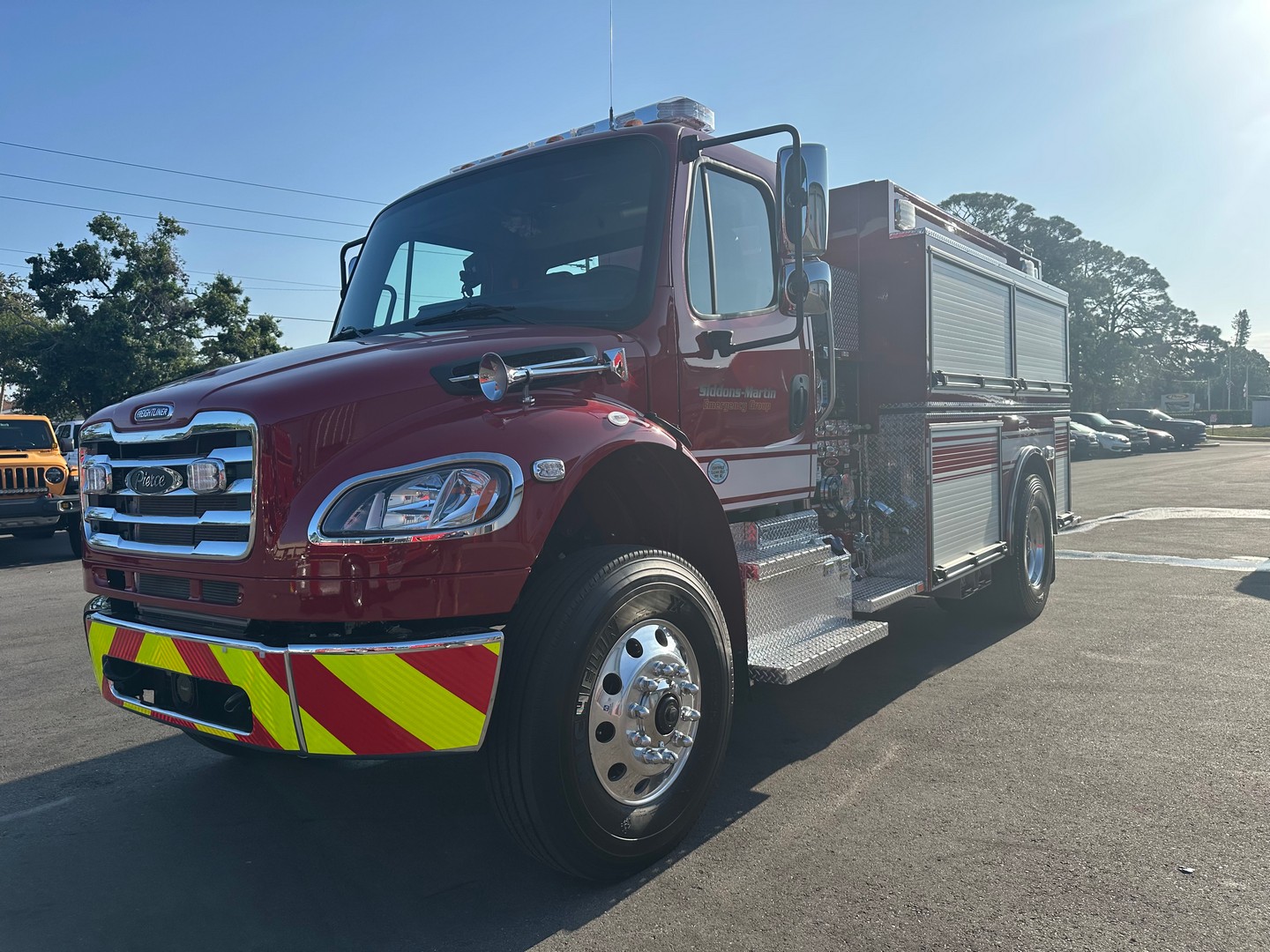 SMEG Stock Unit Freightliner Tanker – 42315-01