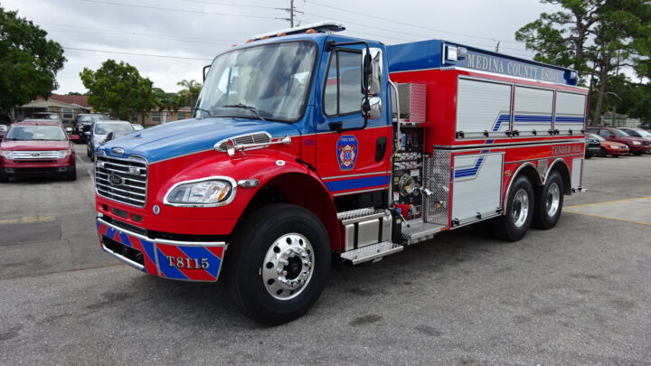 Medina TX Freightliner Tanker – 35993