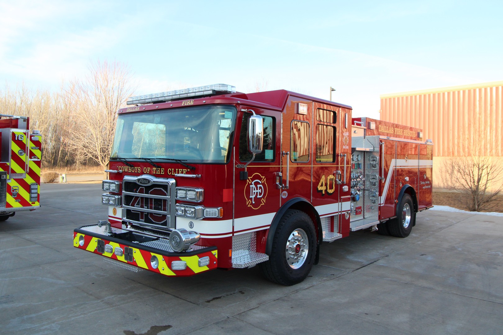 Dallas TX Enforcer Pumper 41490-04