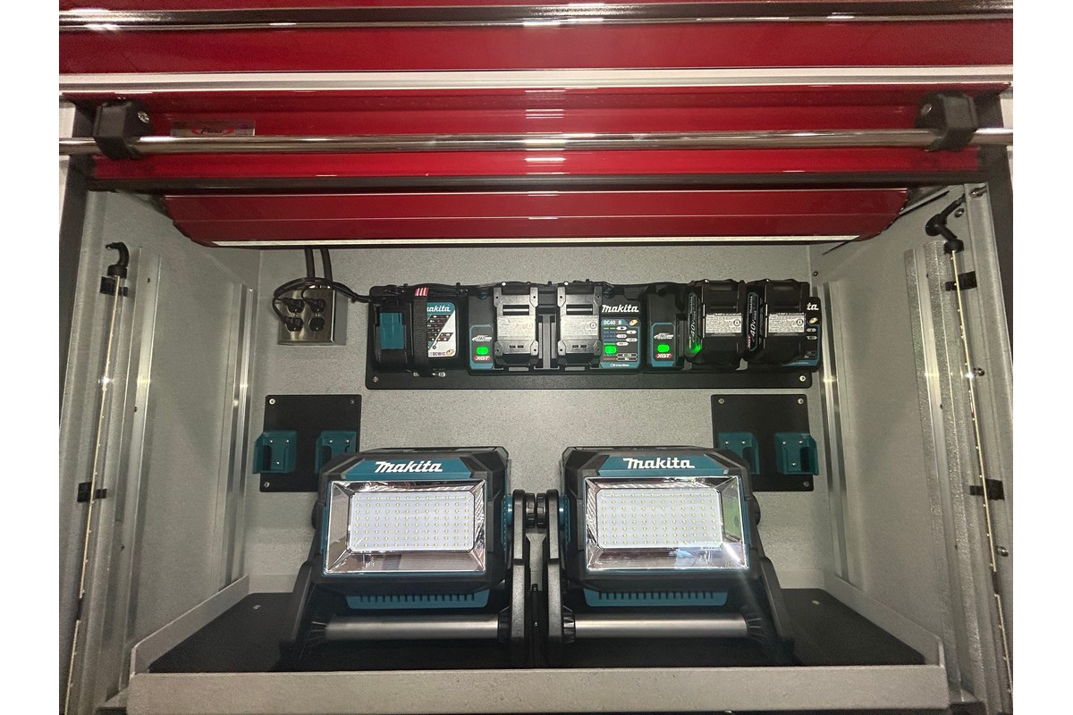 Makita Chargers